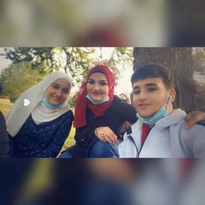 Meet your Posher, Sidra